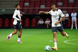 体育评论员 体育评论员